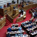 Πέντε μέρες άδεια στον στρατό για όσους εμβολιάζονται
